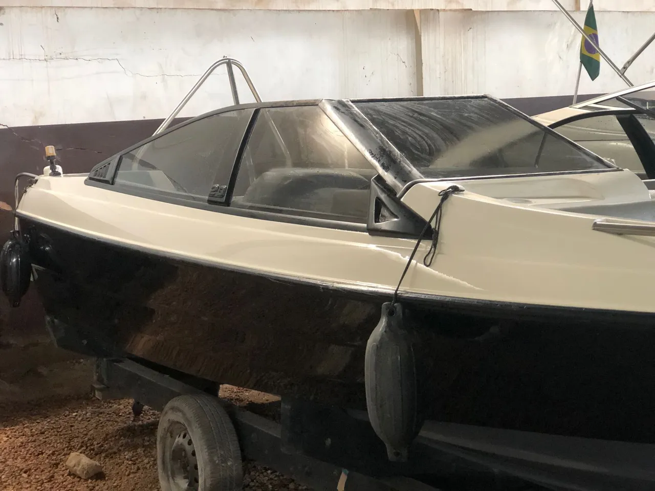 Lancha Ventura V200 ano 2007 - Imagem 2